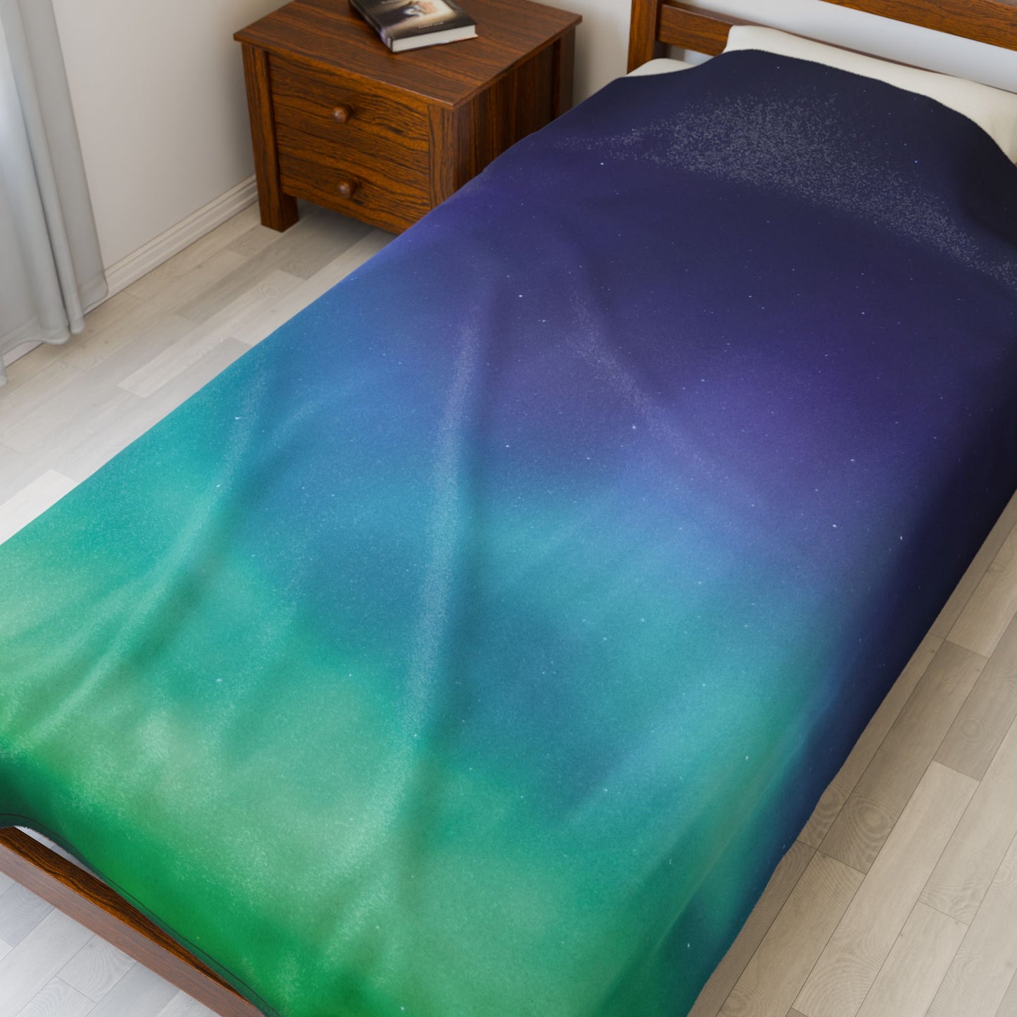 The Northern Lights Velveteen Plush Blanket