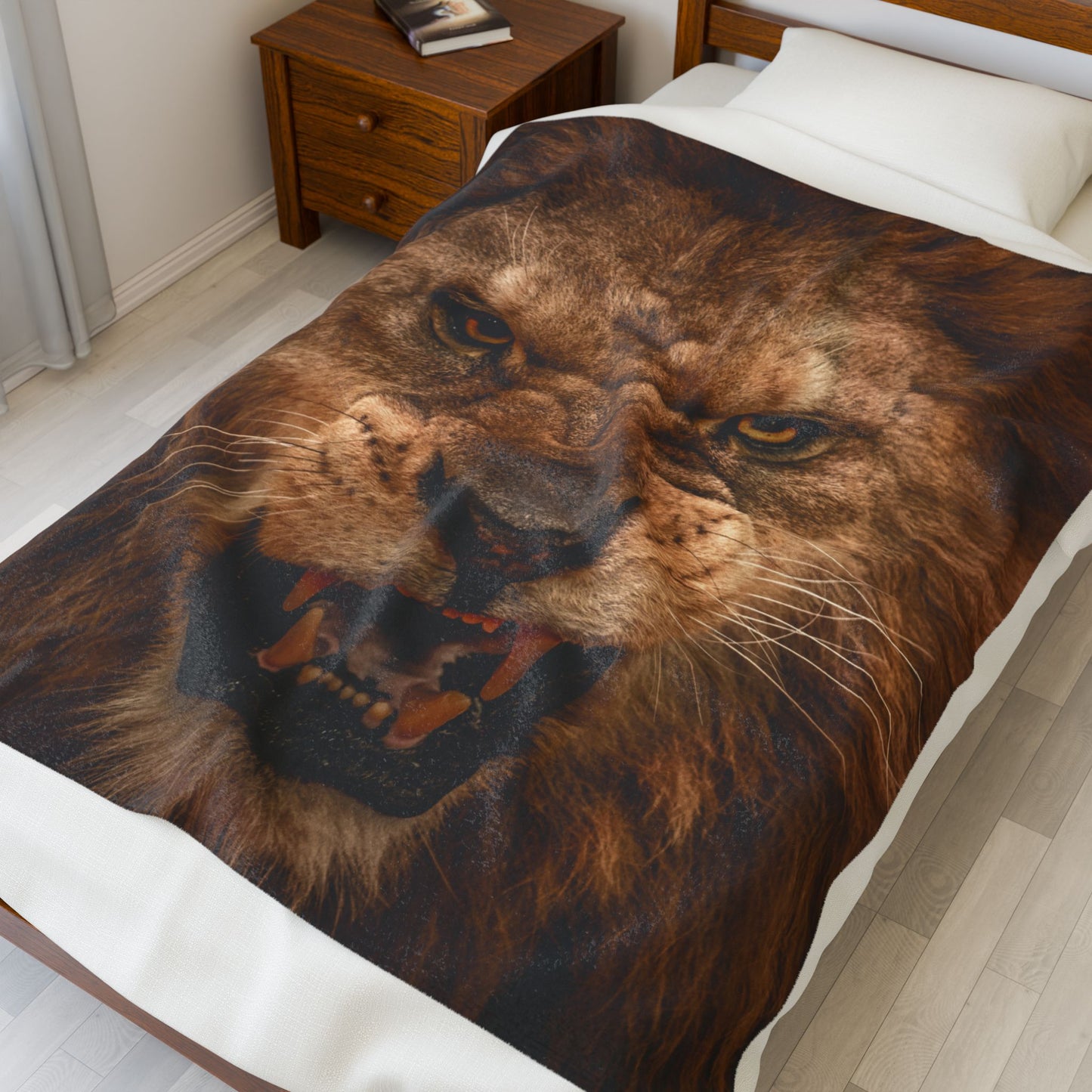 Lion Velveteen Plush Blanket