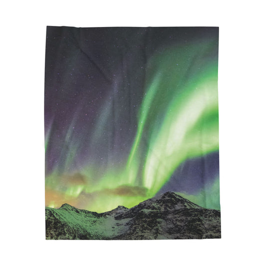 Northern Lights Velveteen Plush Blanket